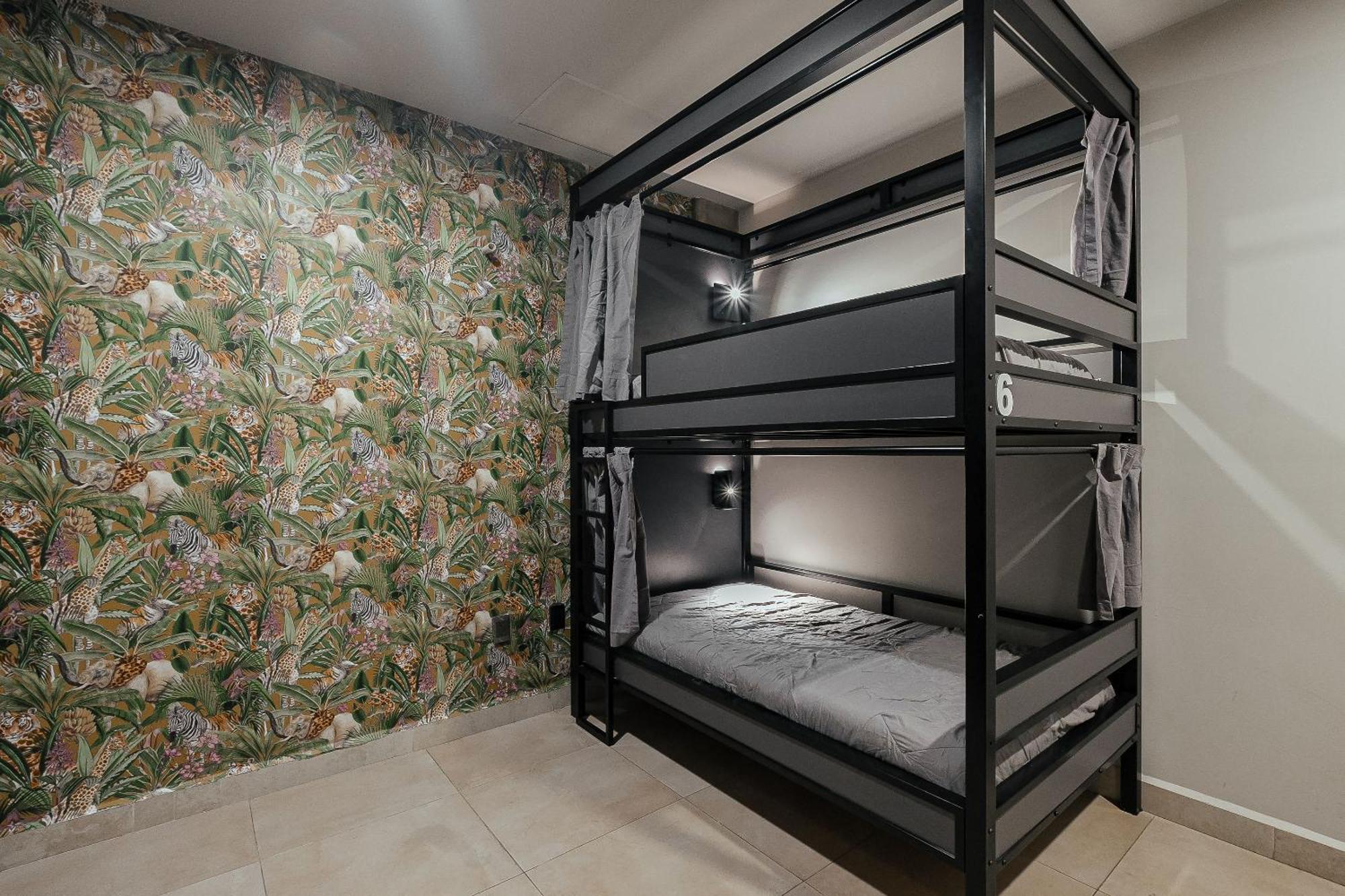 Cama En Habitacion Compartida Mixta Мехико Экстерьер фото