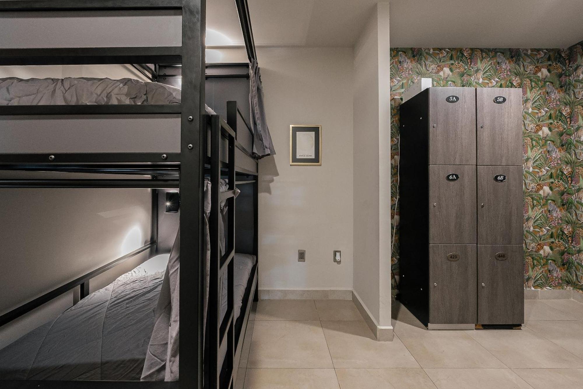 Cama En Habitacion Compartida Mixta Мехико Экстерьер фото
